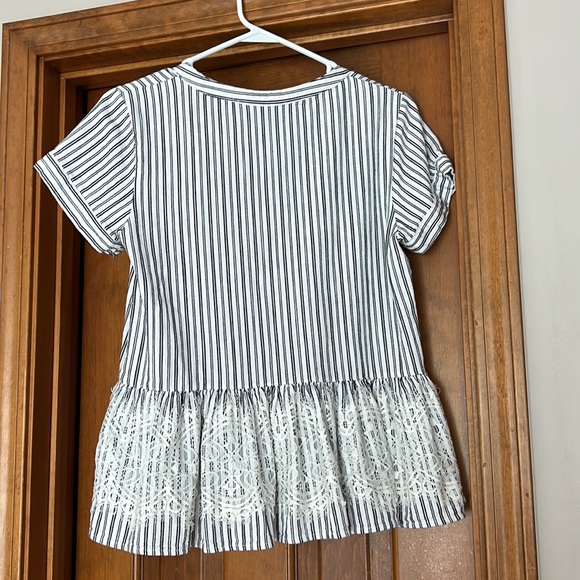 Super cute striped blouse - Picture 5 of 5